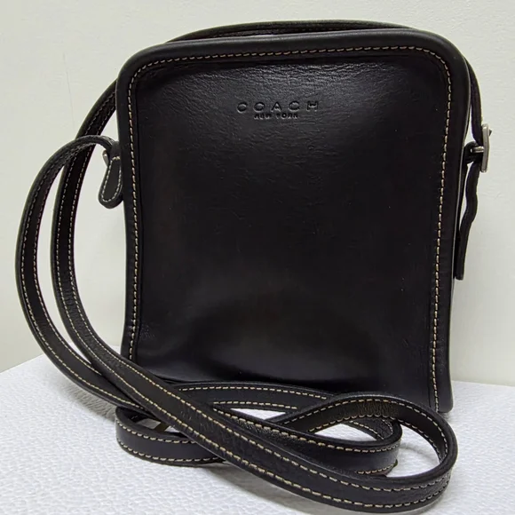 COACH Bellini Leather Crossbody Mini Camera Bag G9D 9139 VINTAGE COLLECTIBLE